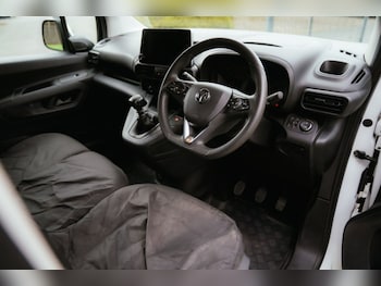 Used Vauxhall Combo 2019 for sale - 77990533: Photo