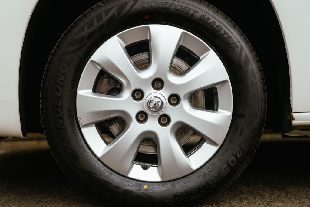 Used Vauxhall Combo 2019 for sale - 77990533: Photo 3