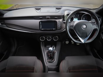 Used Alfa Romeo Giulietta 2019 for sale - 75896585: Photo