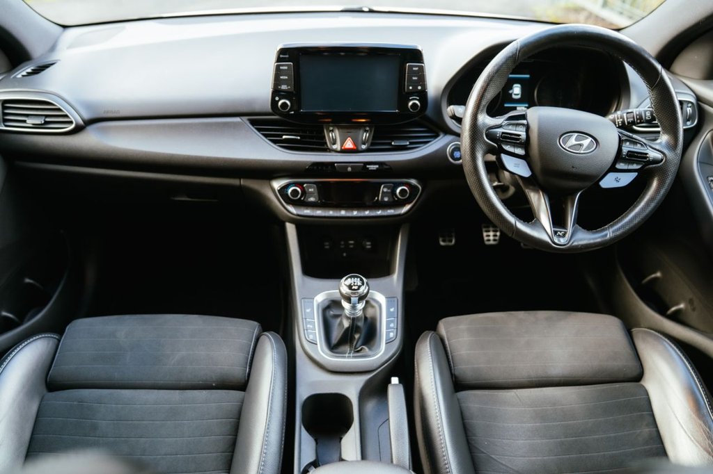 Used Hyundai i30 2020 for sale - 77583291: Photo 2