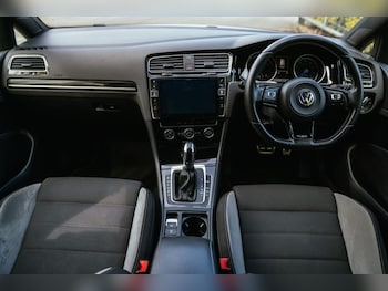 Used Volkswagen Golf 2016 for sale - 78263186: Photo