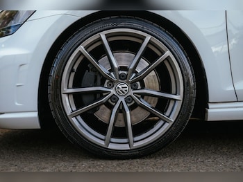 Used Volkswagen Golf 2016 for sale - 78263186: Photo