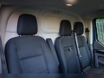 Used Ford Transit Custom 2018 for sale - 76124150: Photo 2