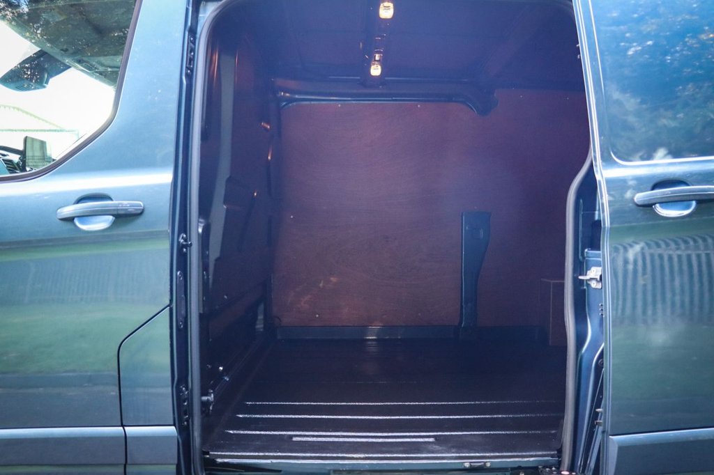 Used Ford Transit Custom 2018 for sale - 76124150: Photo 42