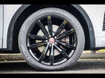 Used Jaguar E-Pace 2018 for sale - 75073345: Photo