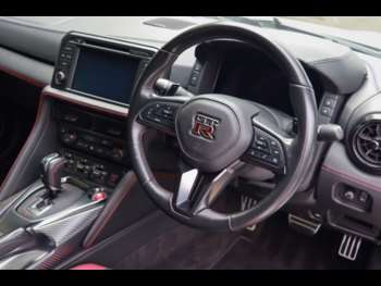 Used Nissan GT-R 2018 for sale - 72575233: Photo