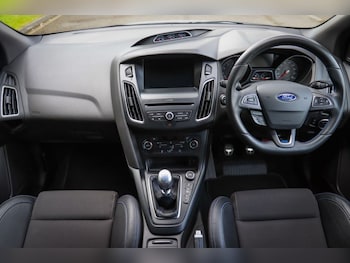 Used Ford Focus 2017 for sale - 75801577: Photo