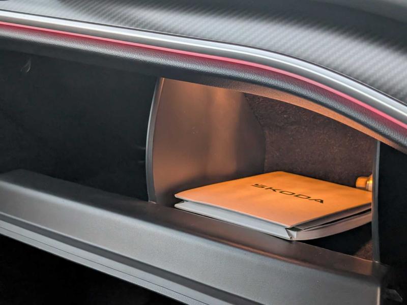 Used Skoda Enyaq 2025 for sale - 76312552: Photo 31