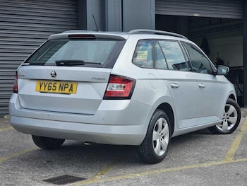 Used Skoda Fabia 2015 for sale - 79383875: Photo