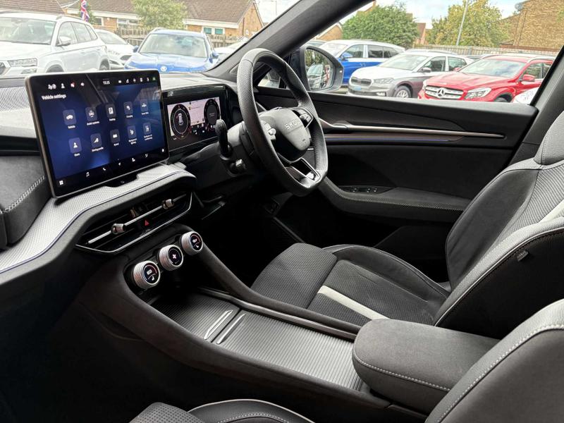Used Skoda Kodiaq 2025 for sale - 75997349: Photo 2