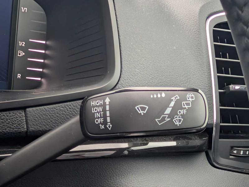 Used Skoda Karoq 2025 for sale - 76277366: Photo 23