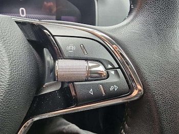 Used Skoda Karoq 2023 for sale - 78582152: Photo