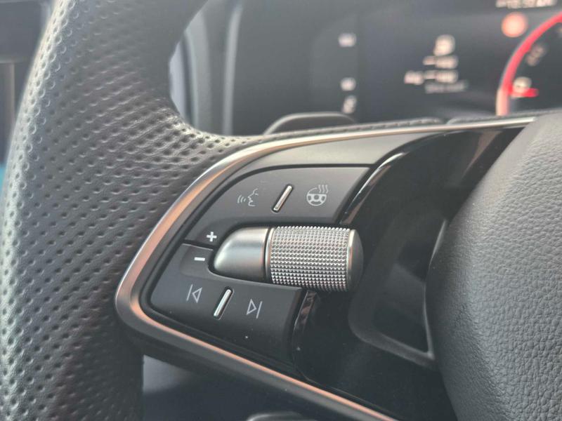 Used Skoda Karoq 2025 for sale - 77121265: Photo 33