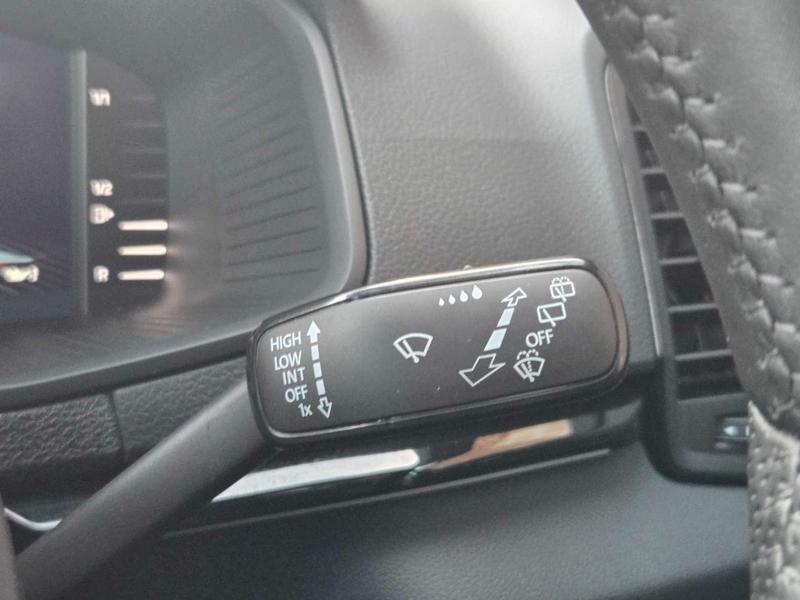 Used Skoda Karoq 2025 for sale - 77121265: Photo 35