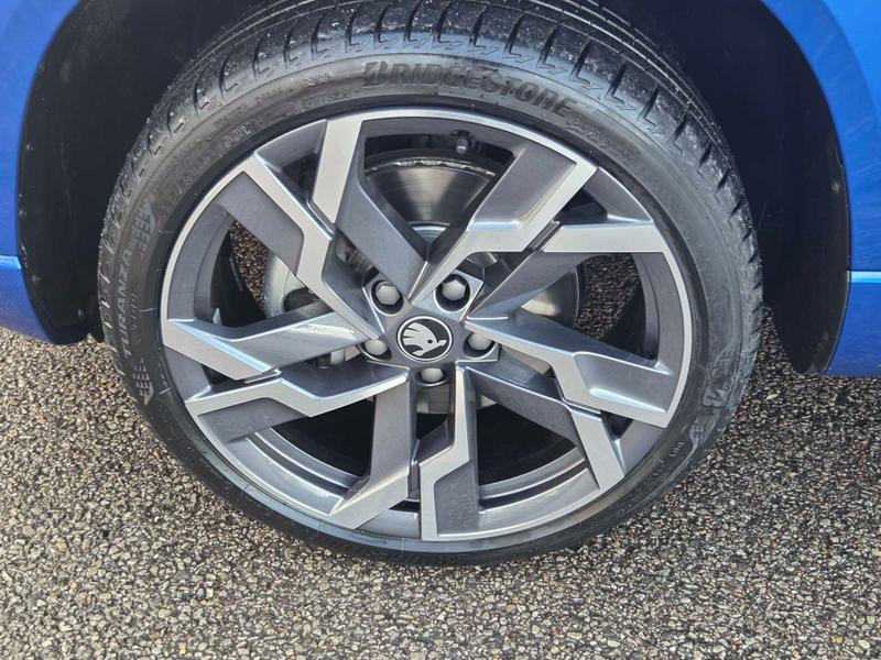 Used Skoda Karoq 2025 for sale - 77121265: Photo 5