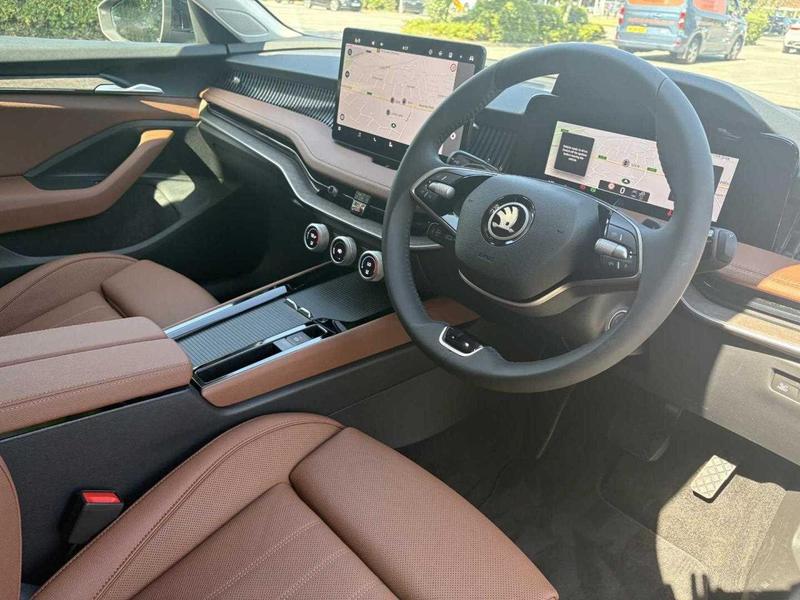 Used Skoda Superb for sale - 77447374: Photo 6