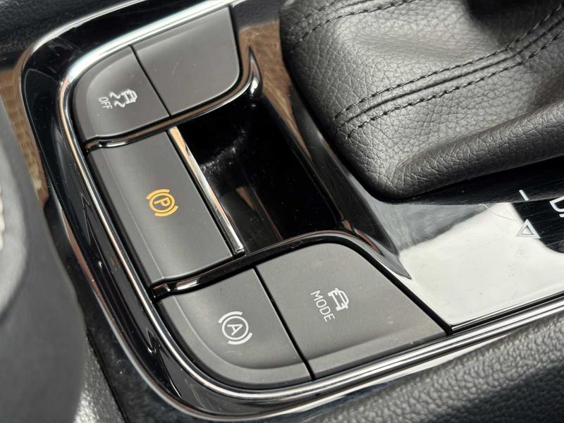 Used Skoda Karoq 2025 for sale - 76308841: Photo 31