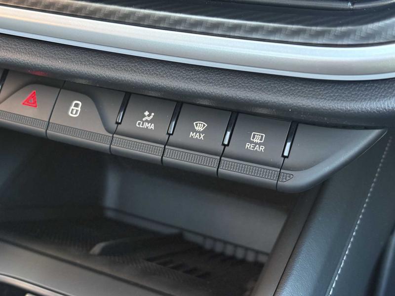 Used Skoda Enyaq 2025 for sale - 76722929: Photo 31