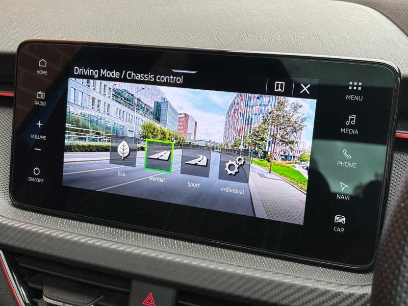 Used Skoda Kamiq 2025 for sale - 76452770: Photo 34