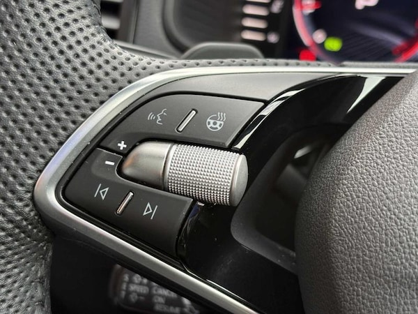 Used Skoda Karoq 2025 for sale - 76154212: Photo 19
