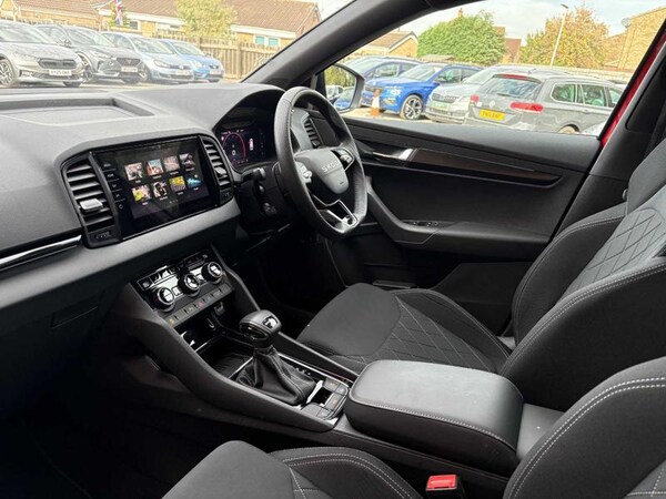 Used Skoda Karoq 2025 for sale - 76154212: Photo 2