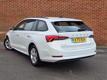 Used Skoda Octavia 2020 for sale - 77079552: Photo