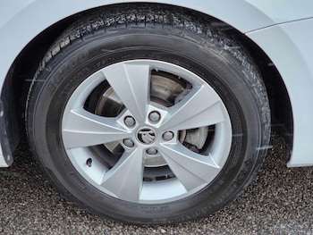 Used Skoda Octavia 2020 for sale - 77079552: Photo