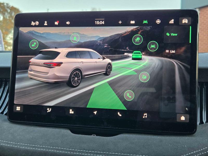 Used Skoda Superb 2025 for sale - 76787787: Photo 24