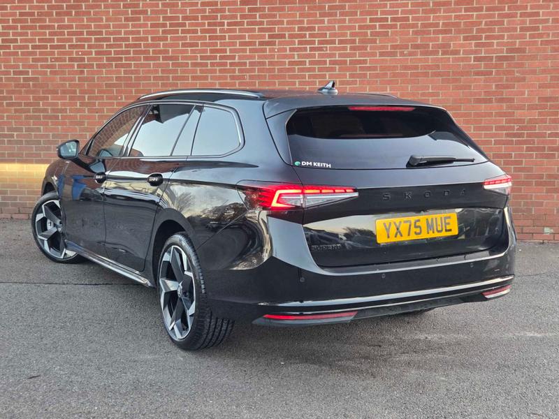 Used Skoda Superb 2025 for sale - 76787787: Photo 3