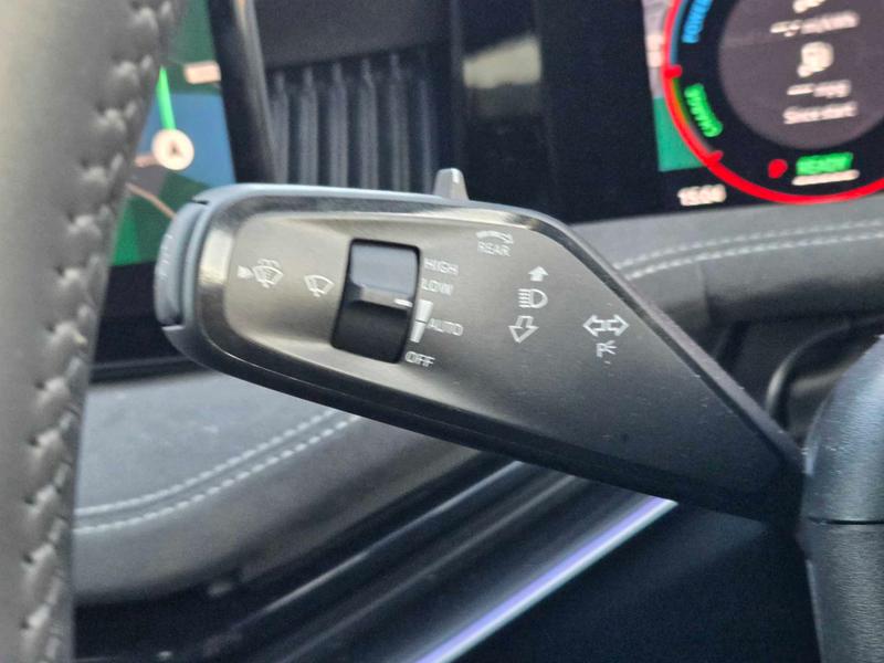 Used Skoda Superb 2025 for sale - 76787787: Photo 37