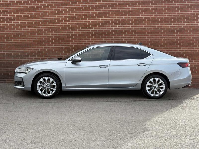 Used Skoda Superb 2025 for sale - 76222710: Photo 13