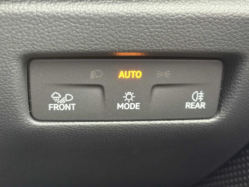 Used Skoda Superb 2025 for sale - 76222710: Photo 28