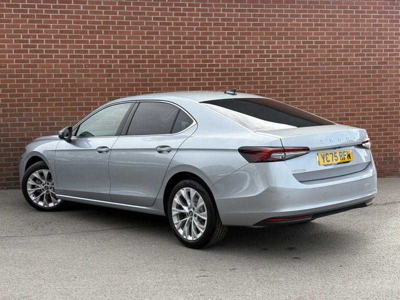 Used Skoda Superb 2025 for sale - 76222710: Photo 3