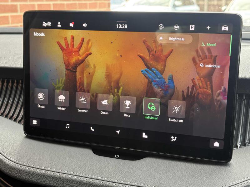 Used Skoda Superb 2025 for sale - 76222710: Photo 35