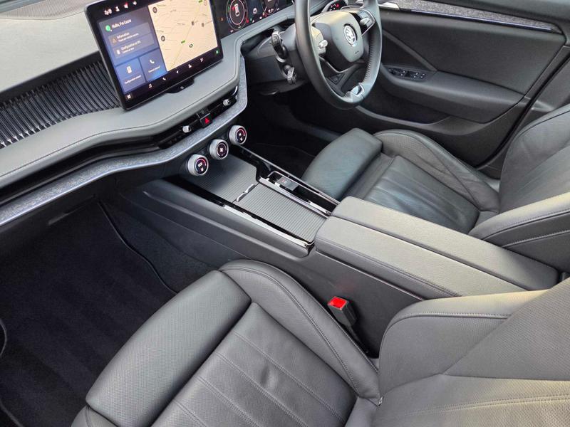 Used Skoda Superb 2024 for sale - 77036875: Photo 2