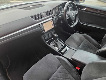 Used Skoda Superb 2016 for sale - 77009497: Photo