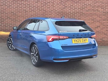 Used Skoda Octavia 2025 for sale - 76949120: Photo