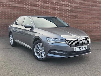 Skoda Superb feature image
