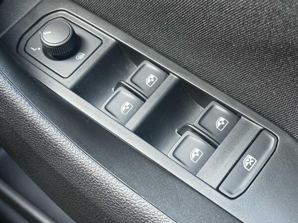 Used Skoda Scala 2025 for sale - 76172660: Photo 31