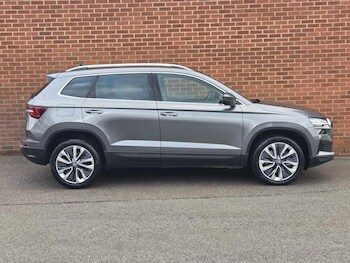 Used Skoda Karoq 2025 for sale - 77218177: Photo