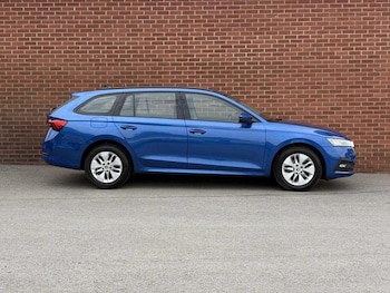 Used Skoda Octavia 2021 for sale - 75489920: Photo