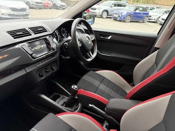 Used Skoda Fabia 2018 for sale - 76154218: Photo 2