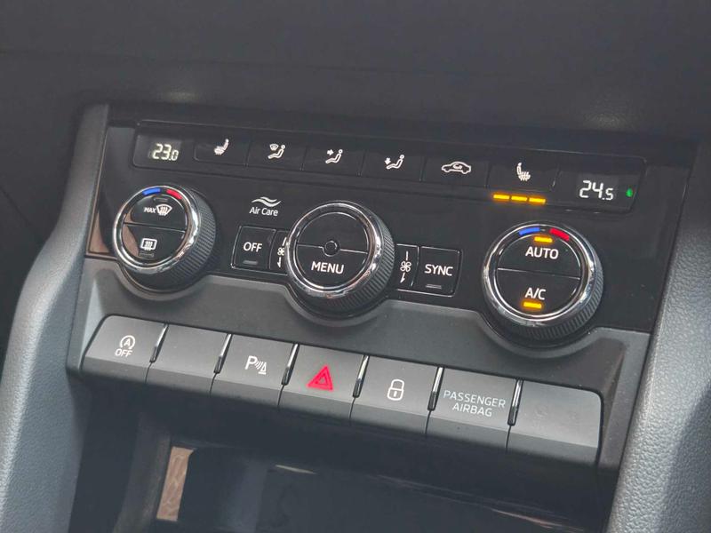 Used Skoda Karoq 2025 for sale - 76782290: Photo 29