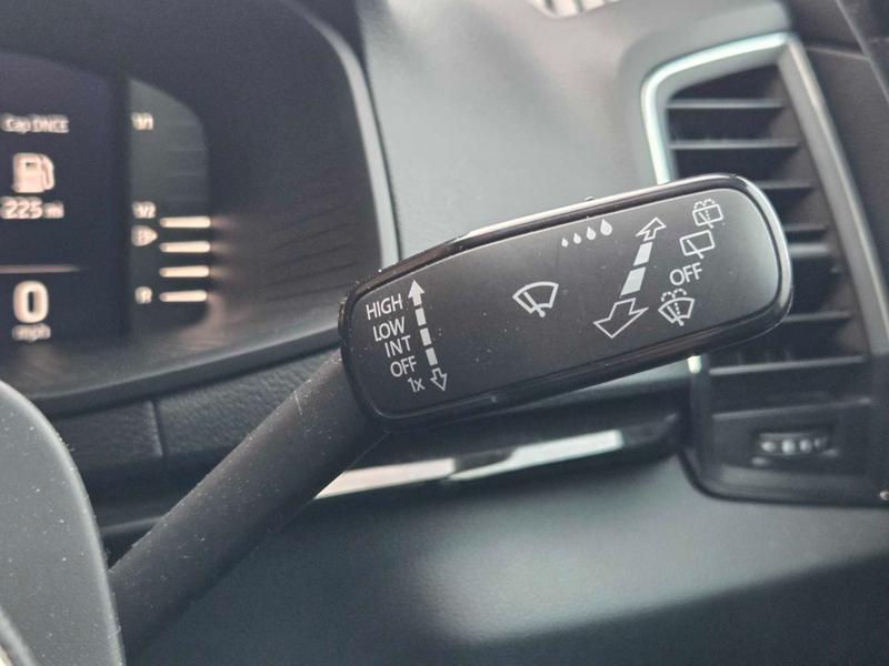 Used Skoda Karoq 2025 for sale - 76782290: Photo 31