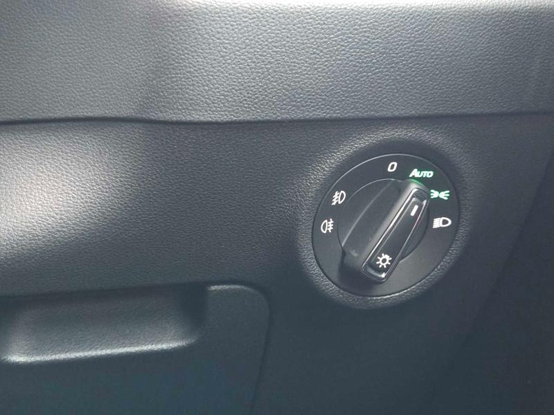 Used Skoda Karoq 2025 for sale - 76782290: Photo 32