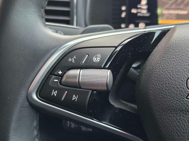 Used Skoda Karoq 2025 for sale - 76782290: Photo 36