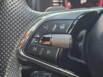 Used Skoda Kodiaq 2023 for sale - 78755424: Photo
