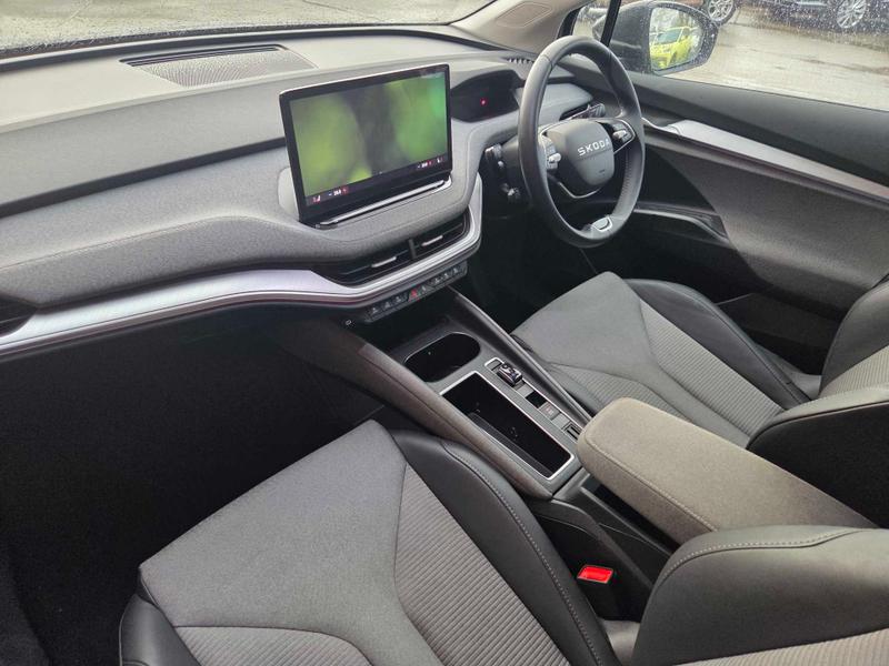 Used Skoda Enyaq 2025 for sale - 77511991: Photo 2