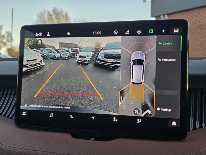 Used Skoda Superb 2024 for sale - 76782367: Photo 33