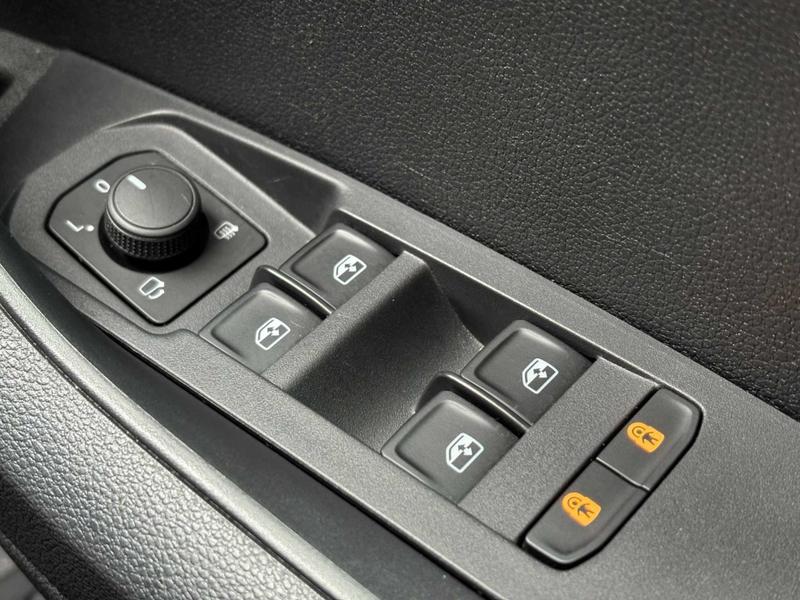 Used Skoda Karoq 2025 for sale - 76018332: Photo 27
